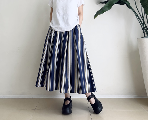 プリーツスカート * cotton 素材 ストライプ柄 * 1枚目の画像