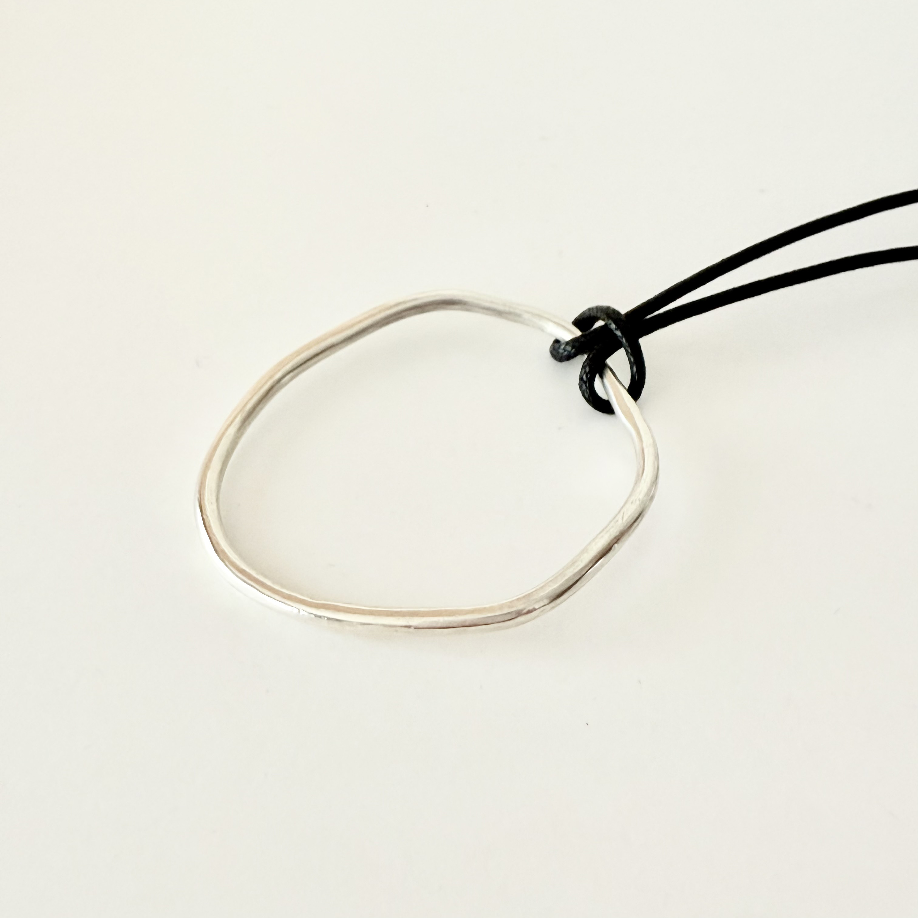 シルバーサークル  コードネックレス