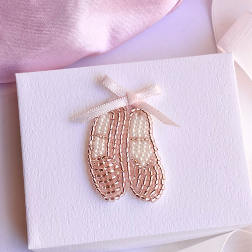 バレエ トゥシューズ ビーズ刺繍ブローチ / ヘアゴム 受注生産