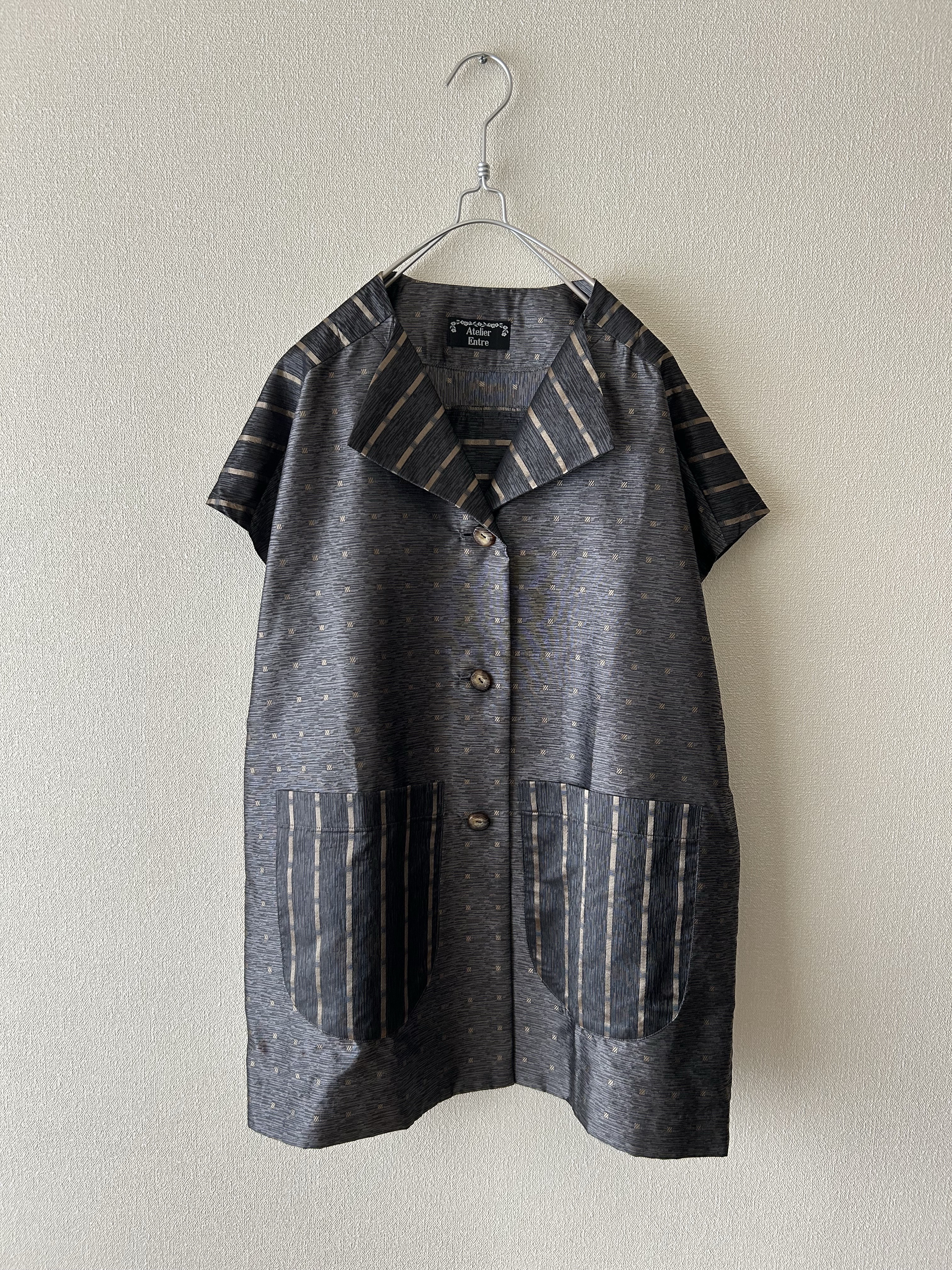 イタリー製シルク素材のベスト　グレー