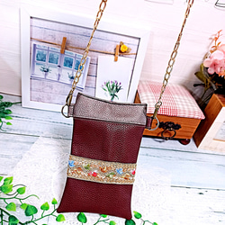 バイカラー フェイクレザー インド刺繍リボン スマホショルダー 2枚目の画像