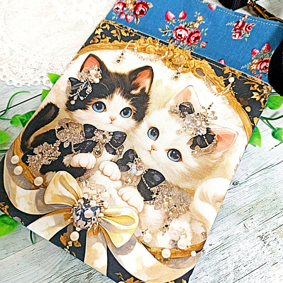 前ポケット付き スマホショルダー おしゃれツインにゃんこ♡ 8枚目の画像