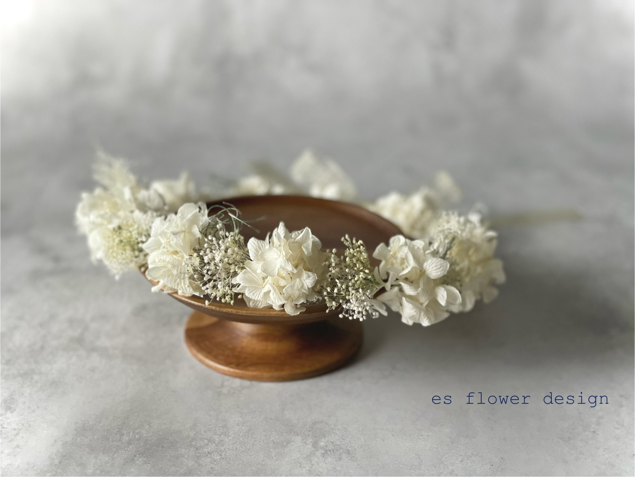 SALE【大人用 花冠 花かんむり ウェディング 】アジサイとカスミソウのナチュラル花冠 髪飾り