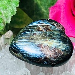 最強の守護石✿ ヌーマイト フェアリークィーン ハート 穴あきパーツ