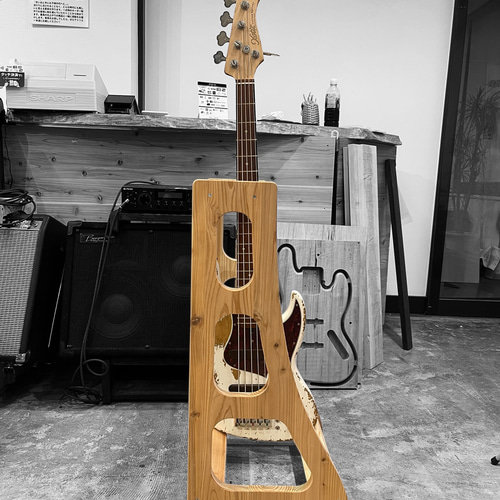 匠の木音(きおん)」｜無垢材ギタースタンド組立キット 3～6本