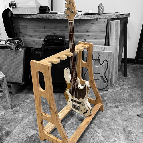 匠の木音(きおん)」｜無垢材ギタースタンド組立キット 3～6本収納