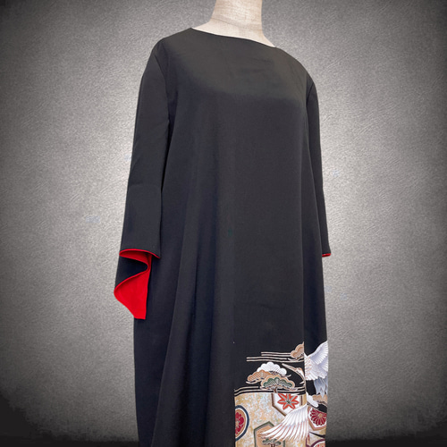 留袖リメイクワンピース 結婚式カラオケ発表会等、活躍します 留袖リメイクワンピース、結婚式カラオケ発表会等、活躍します