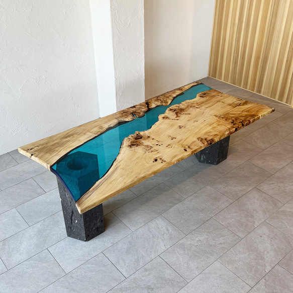 ポプラ　一枚板　最高級　ダイニング　テーブル　リビング　座卓　レジン　杢　栃　楠 ポプラ 一枚板 最高級 ダイニング テーブル リビング 座卓 レジン 杢