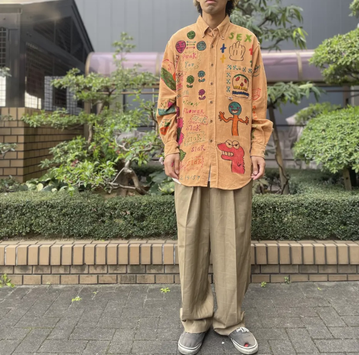 古着　ヴィンテージ　vintage コーデュロイシャツ　リメイク　リメイクシャツ　カラフル　派手　個性派