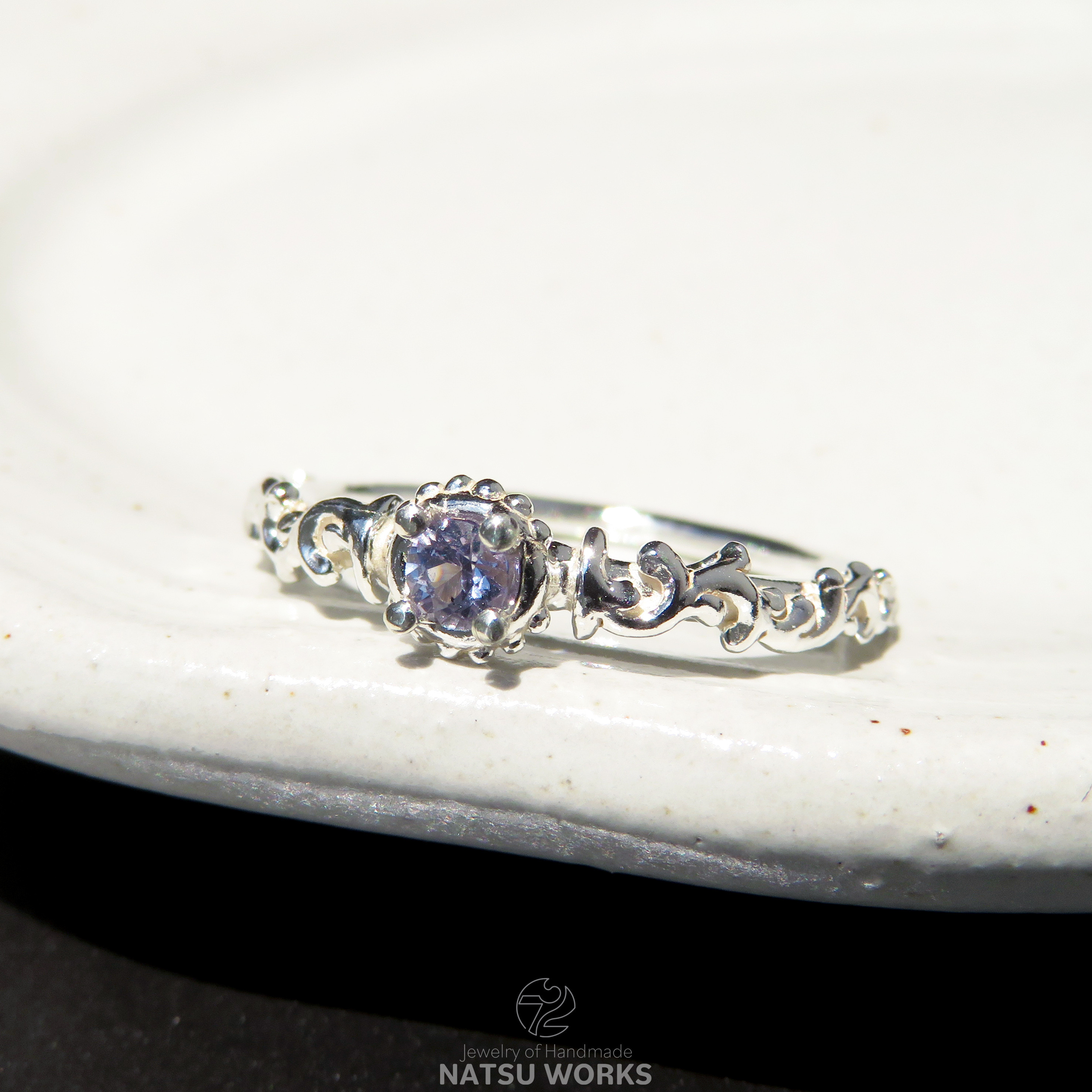 スピネル リング / Gem and Botanical Spinel Ring