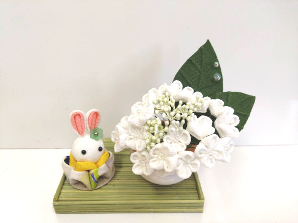 紫陽花　がくあじさい　うさぎ　つまみ細工 2枚目の画像