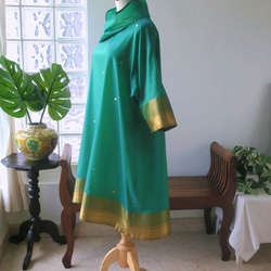 【インド/サリー】訳ありでお得！・えりが素敵なチュニック・シンガポールから送料無料 6枚目の画像