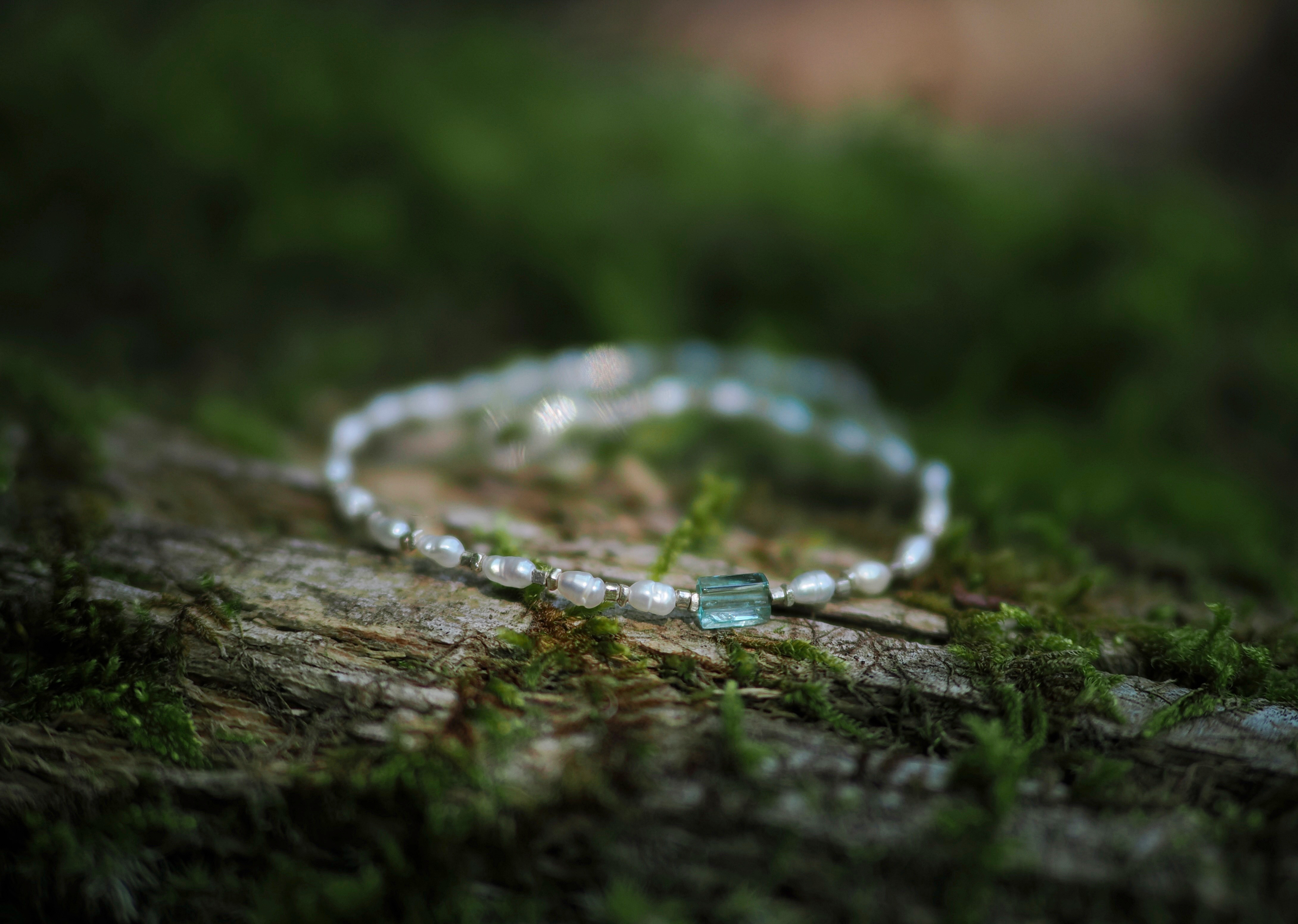 -Emerald- pearl bracelet