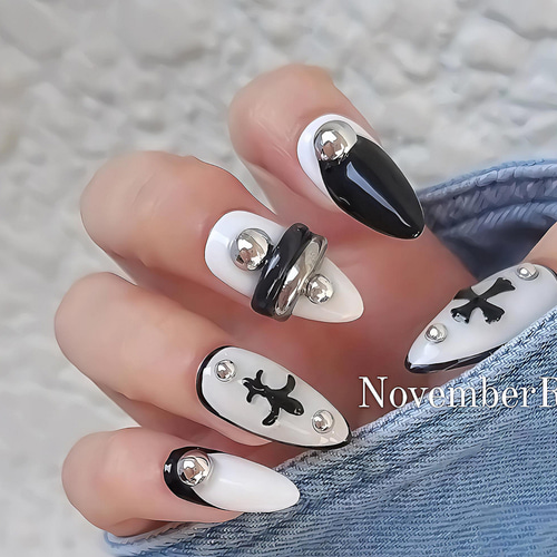 mネイルチップ2つ ✭ Customer order Neo-Porte * 柊ツルギ ご予約承っております