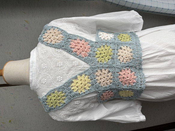 お花モチーフのビスチェ 3枚目の画像