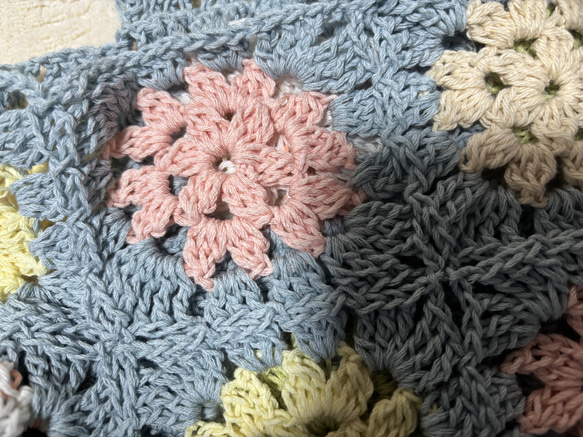 お花モチーフのビスチェ 7枚目の画像