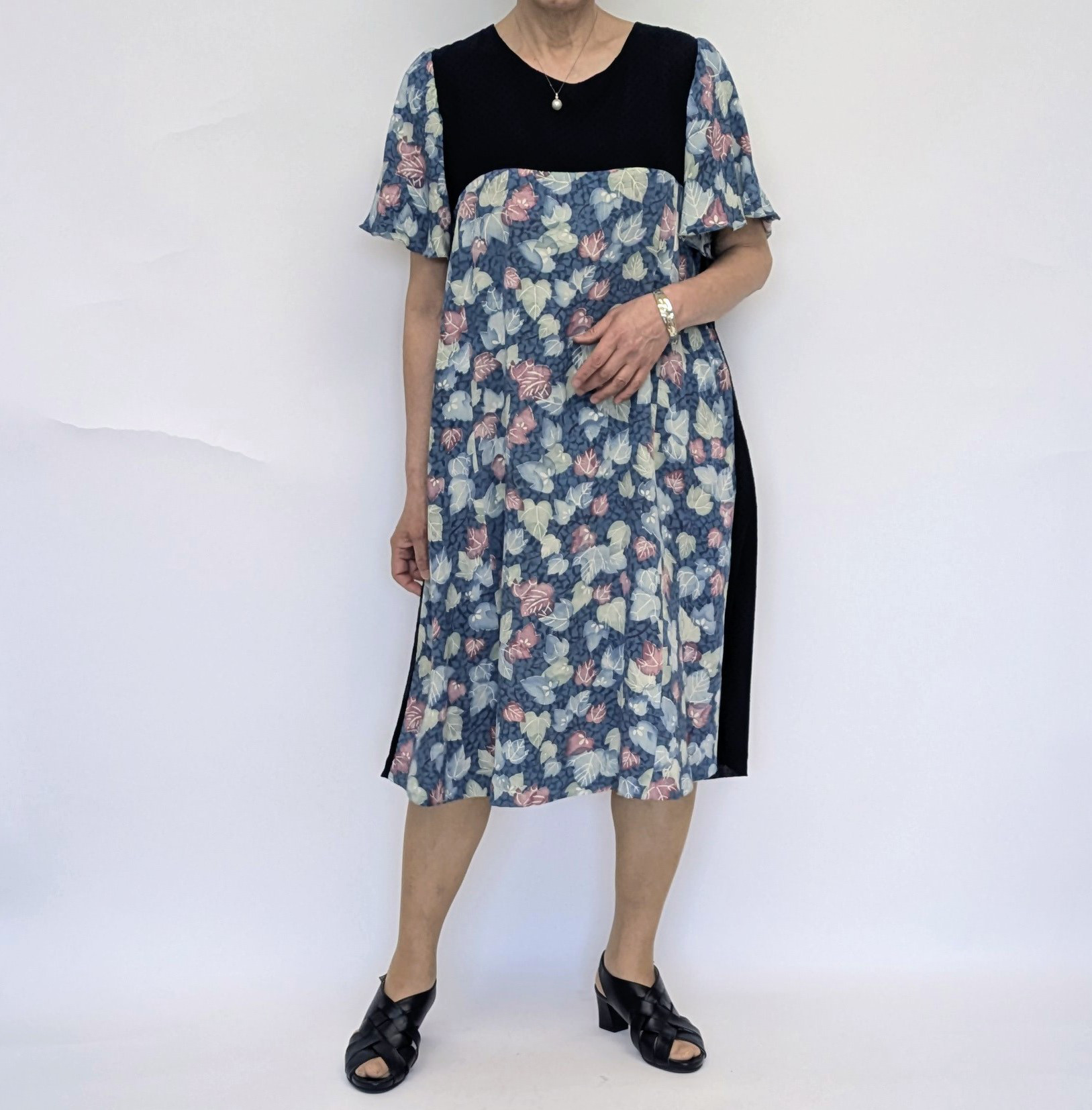 【sale】着物リメイク　着物×透け感のある黒ドット生地