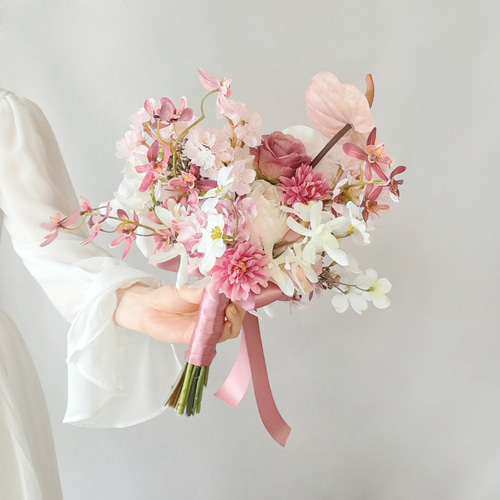 桜❀胡蝶蘭とローズのウェディングブーケ&ブートニア❀アーティ