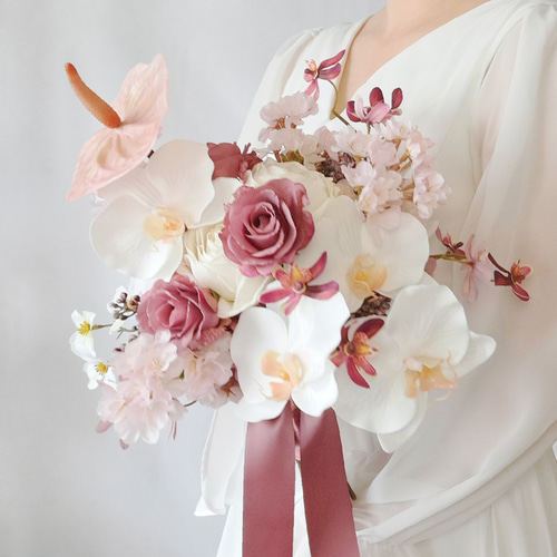 桜❀胡蝶蘭とローズのウェディングブーケ&ブートニア❀アーティ