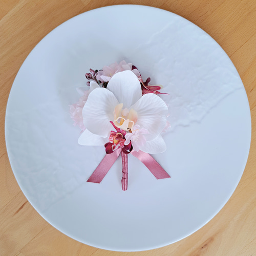 桜❀胡蝶蘭とローズのウェディングブーケ&ブートニア❀アーティ