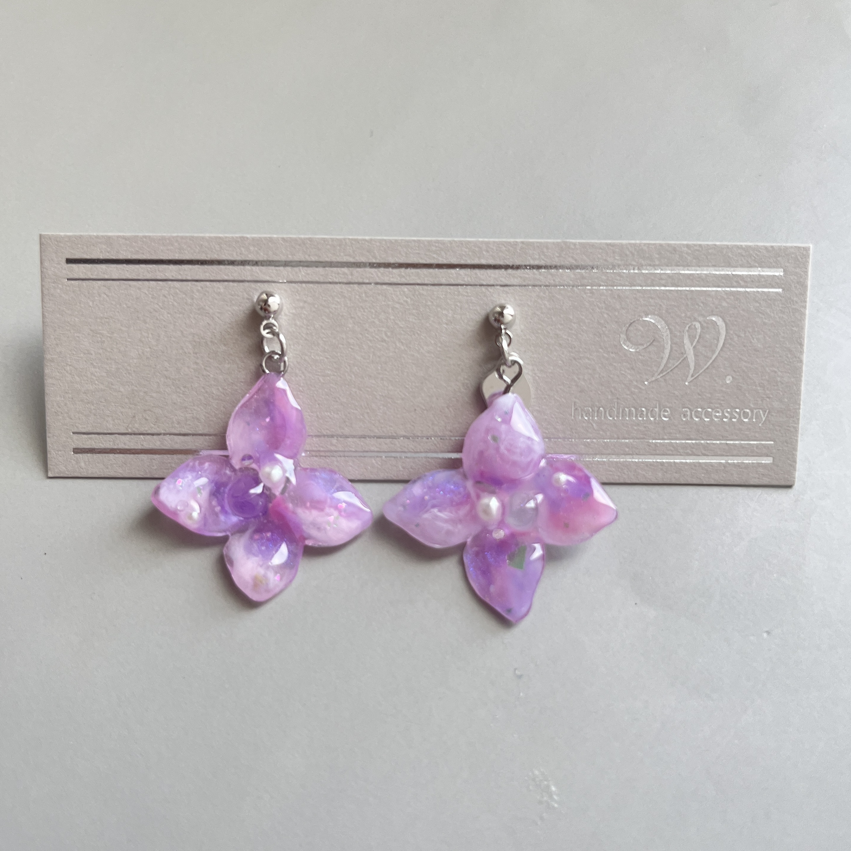 nuance ajisai / pierce