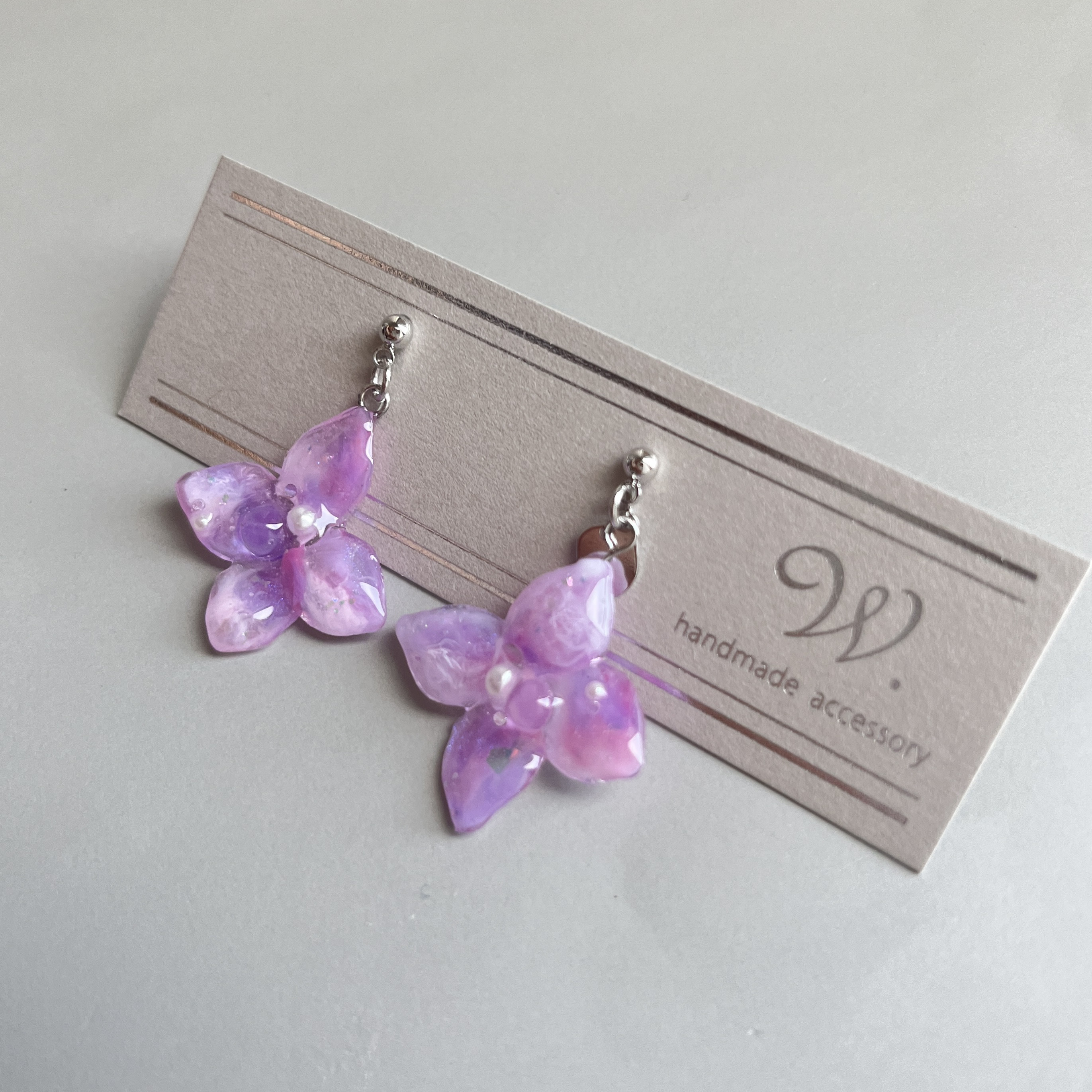 nuance ajisai / pierce