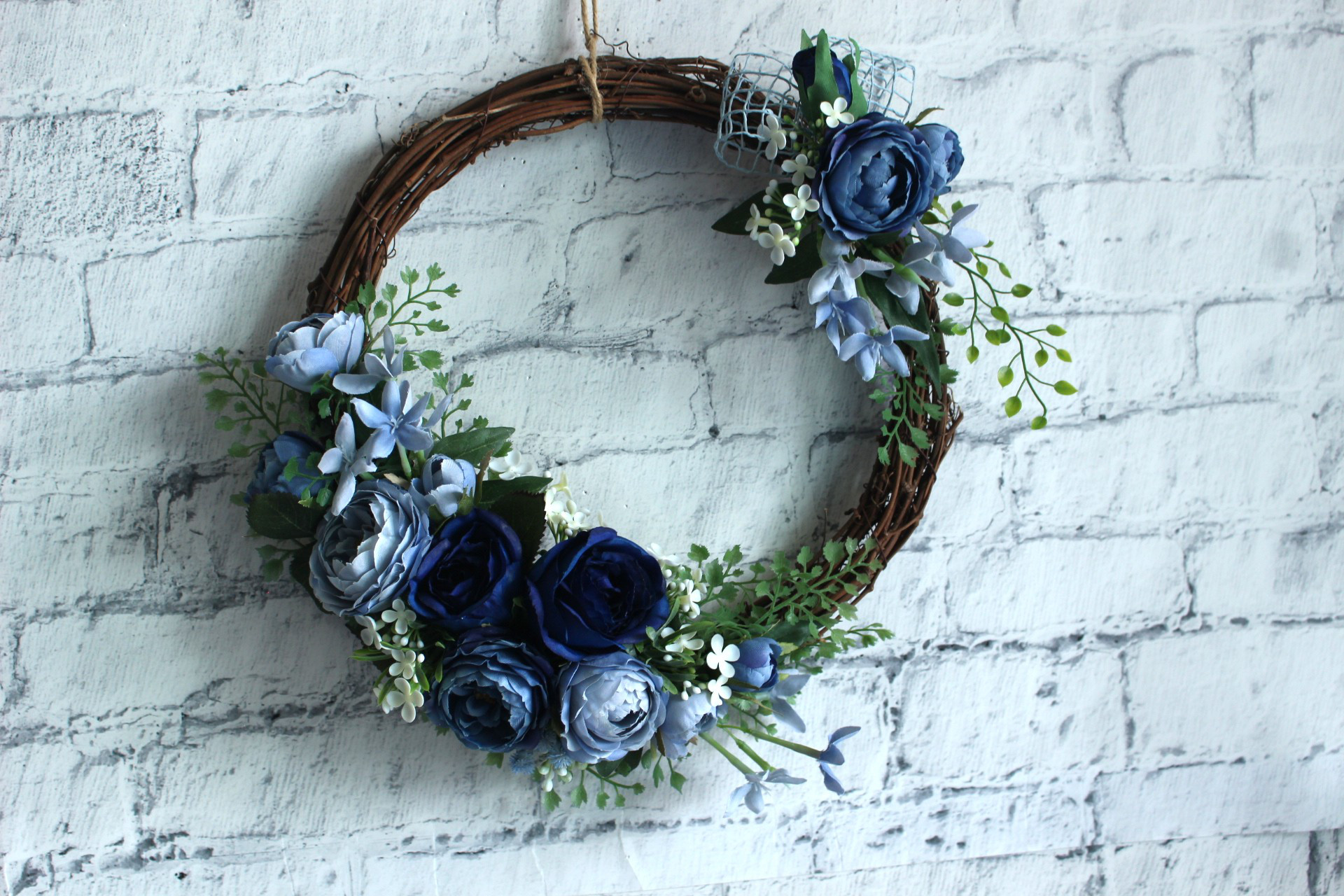 薔薇のリース。ばら園です。 薔薇のリース。ばら園です。 薔薇のリース。ばら園です。 薔薇のリース