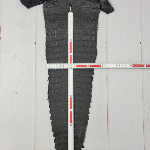 ワニ革　半艶マット　黒　No.C008518 6枚目の画像