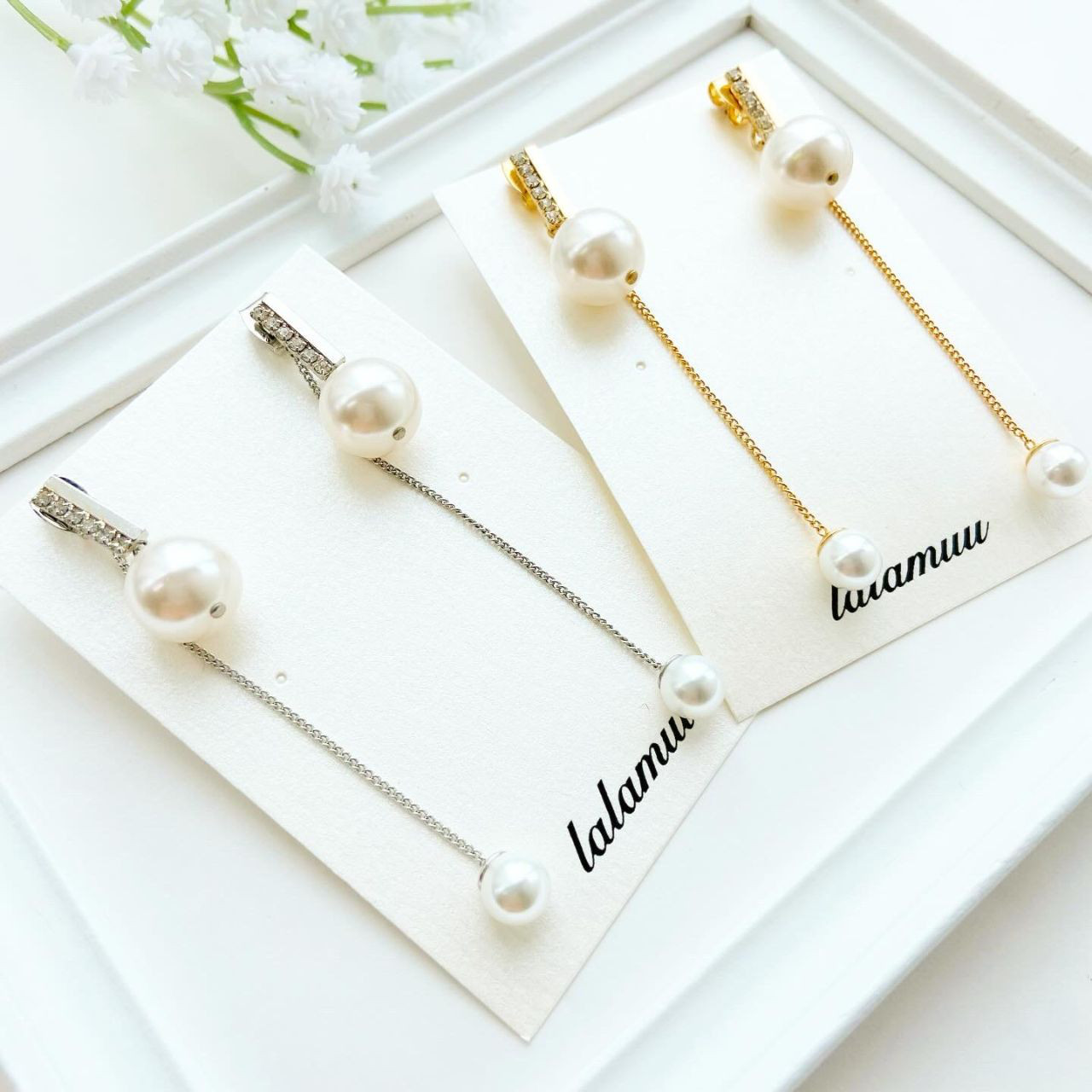 【送料無料】ピアス パール ラインストーン　2way　普段使い　結婚式　お仕事　フォーマル