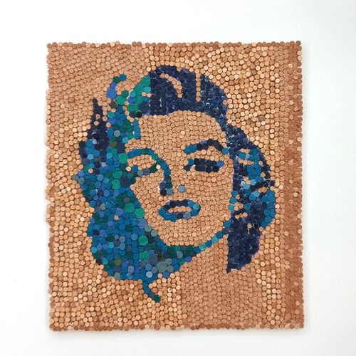 レザーアート貼り絵 ～マリリンモンロー(ブルー1)～ [cr_20250609_01