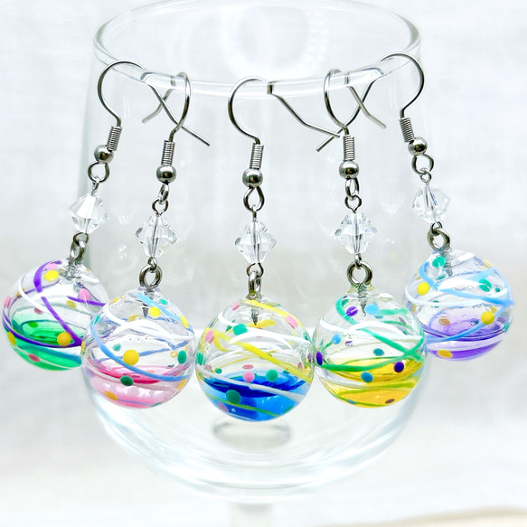 液体入りリアルヨーヨーピアス/ヨーヨーイヤリング 水風船 水ヨーヨー 夏祭り 縁日 浴衣 花火 1枚目の画像