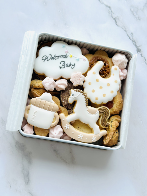 出産祝いに！　クッキー缶 1枚目の画像