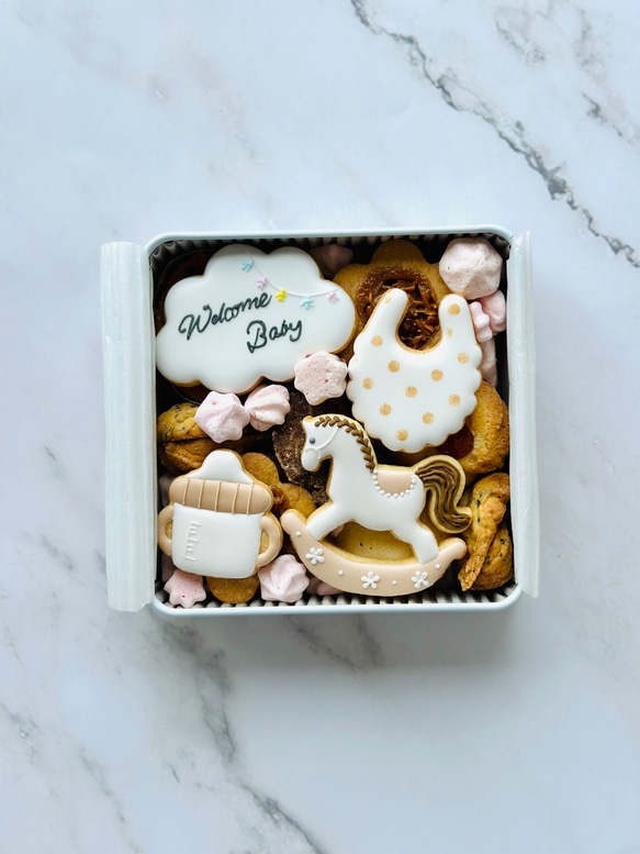 出産祝いに！　クッキー缶 2枚目の画像