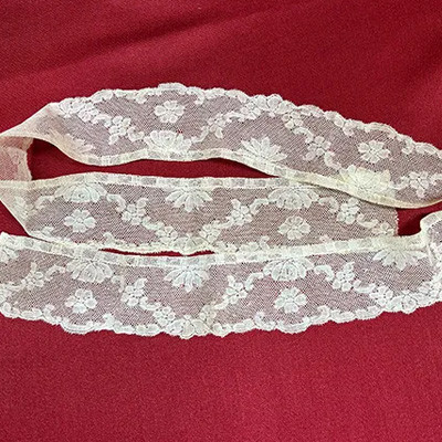 ヴァランシエンヌレース（No.8002）