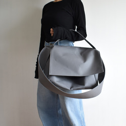 POST SHOULDER TOTE BAG（ダークグレー） 6枚目の画像