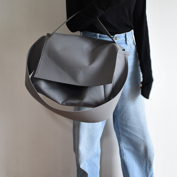 POST SHOULDER TOTE BAG（ダークグレー） 9枚目の画像