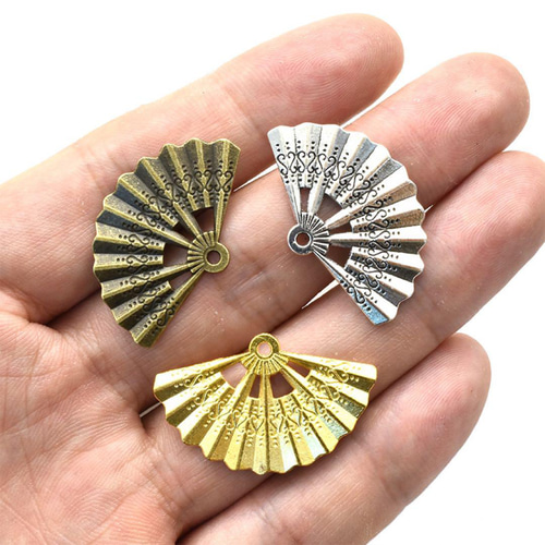 P958(2個)ネイルパーツ 金 ゴールド 成人式 扇子 デカパーツ ギャル