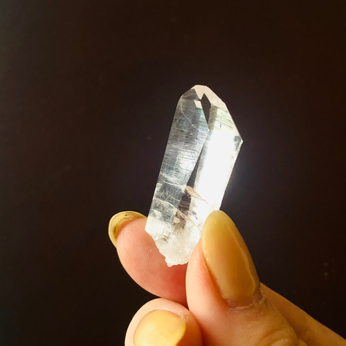 コロンビア産レムリアンシードクリスタル 天然石 虹色の星 通販