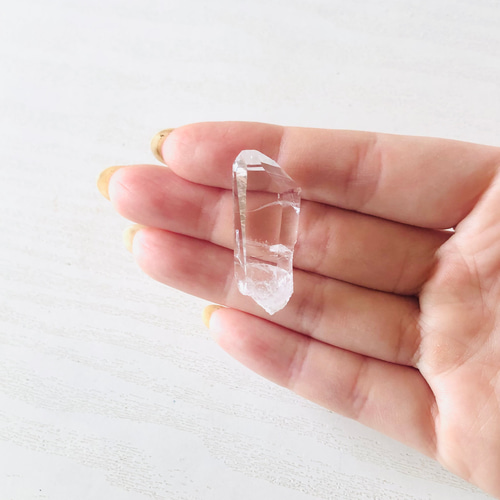 レムリアンシードクリスタル虹入り〜コロンビア産〜 コロンビア産レムリアンシードクリスタル 天然石 虹色の星 通販