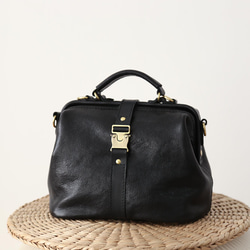 ★限量2件！ ★大容量扁平扣環包，手工皮革單肩包，兩用 第11張的照片