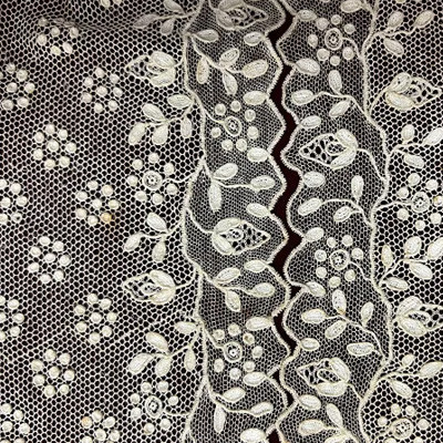 ポアン・ド・ダランソン（No.8045）