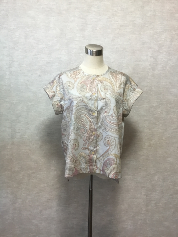 ★【最終半額セール】一着で夏らしく着てすぐオシャレ！ゆったりブラウス【大人カジュアル】フレンチスリーブノーカラーブラウス 3枚目の画像