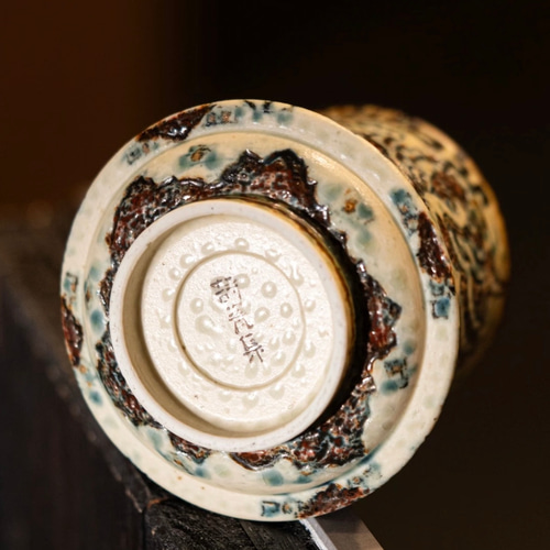 中国茶器　景徳鎮　手描き　茶杯　コーヒーカップ　女性ぴったり　青花磁　蝶々　２点 中国茶器 景徳鎮 手描き 茶杯 コーヒーカップ 女性ぴったり 青花