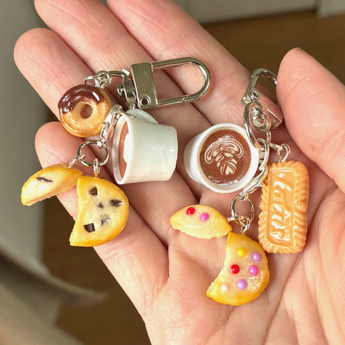 選べる】割れちゃったクッキーのめじるしアクセサリー フェイクフード