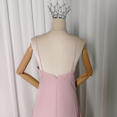 送料無料！パーティードレス キャミソール ピンク 細見えシルエット  