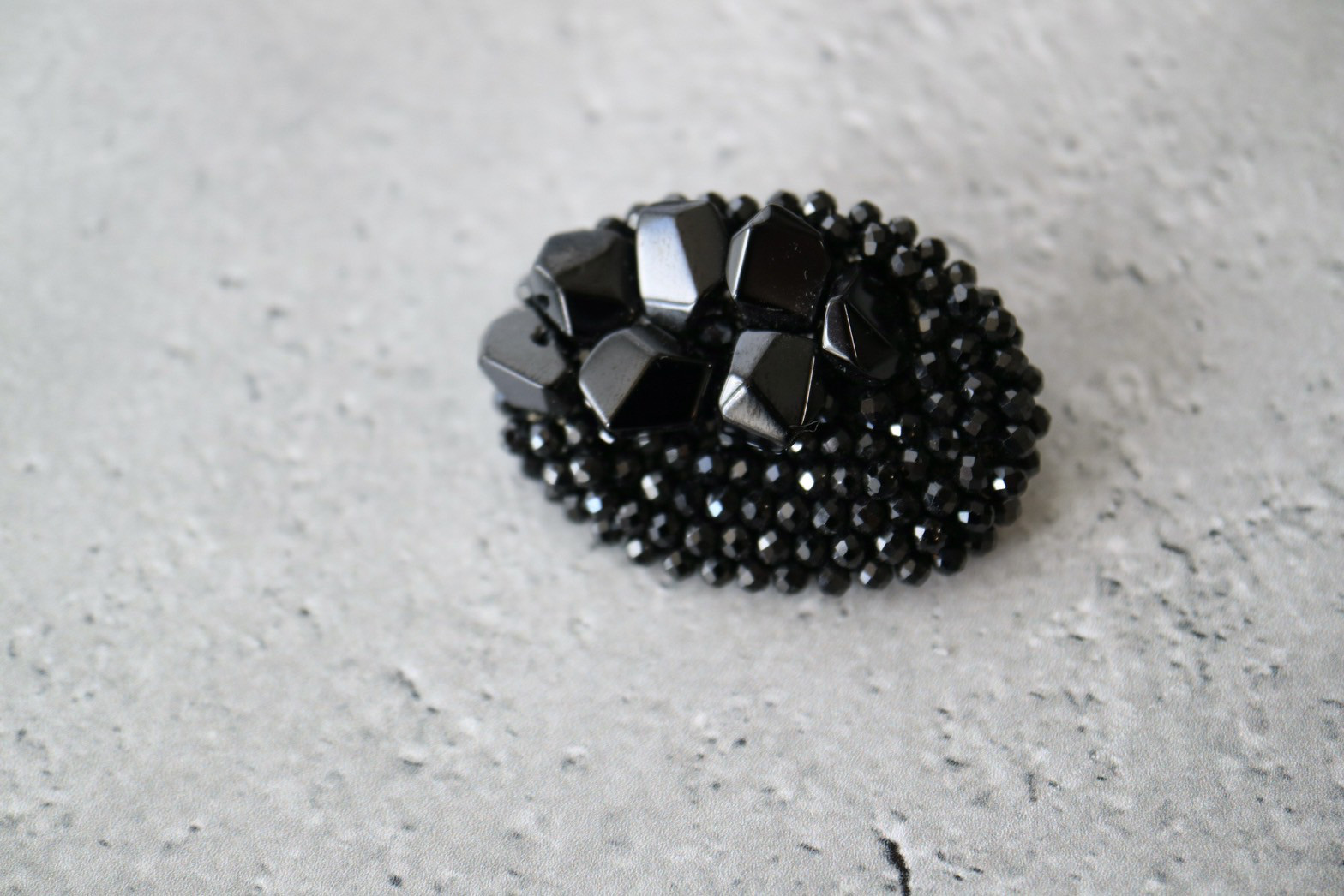 Onyx ブローチ (20B-03)