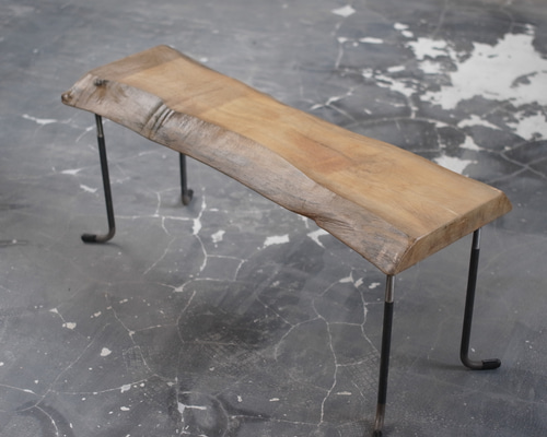 【現品販売】アイアン ローテーブル アンティーク 鉄脚 木 テーブル t53 現品販売】アイアン ローテーブル アンティーク 鉄脚 木 テーブル t53