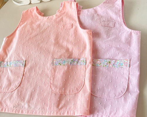 ♡袖無しスモック(リバティ使い)♡ ＃後ろゴム ＃スモックエプロン