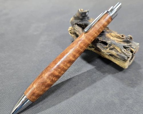 超希少金糸楠の筆立て d96a67a7896a0e944d85b80ac1ae44