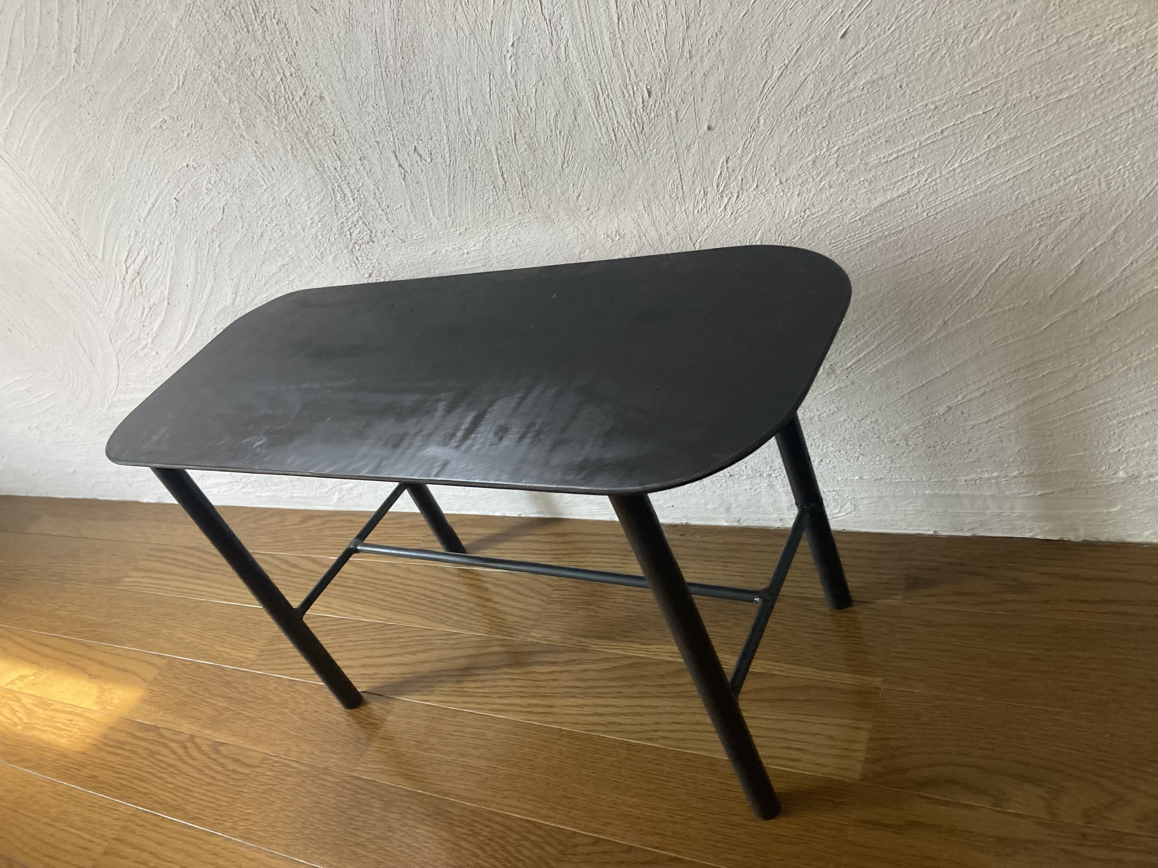 アイアンテーブル